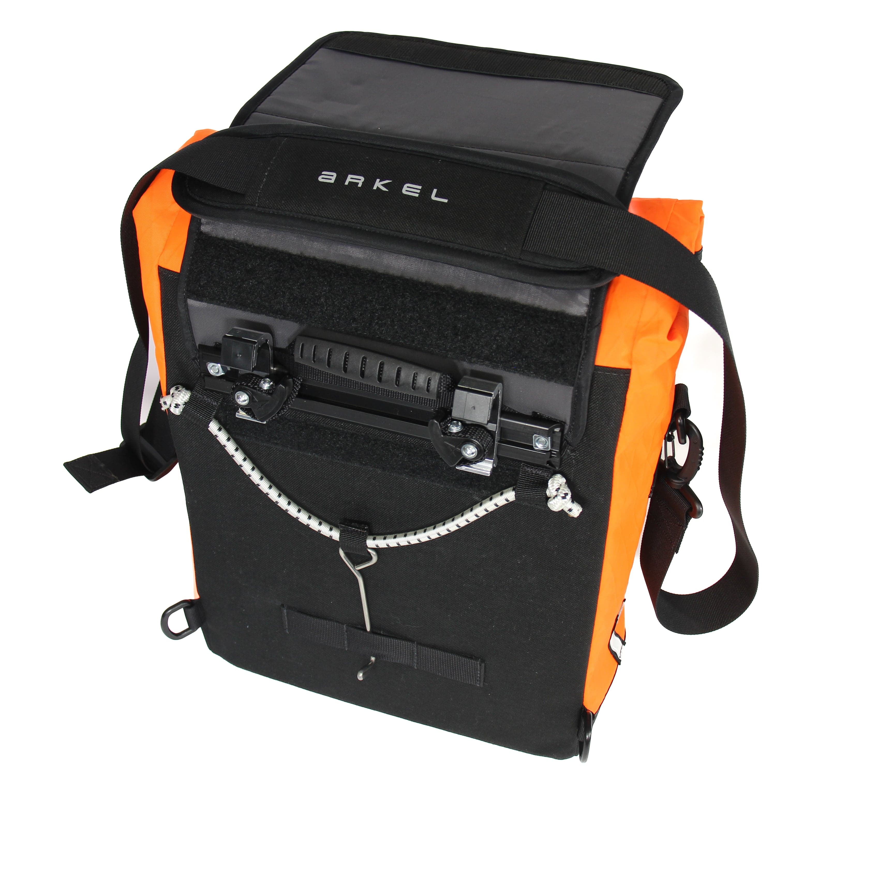Signature M- Waterproof Urban Pannier - Image 10
