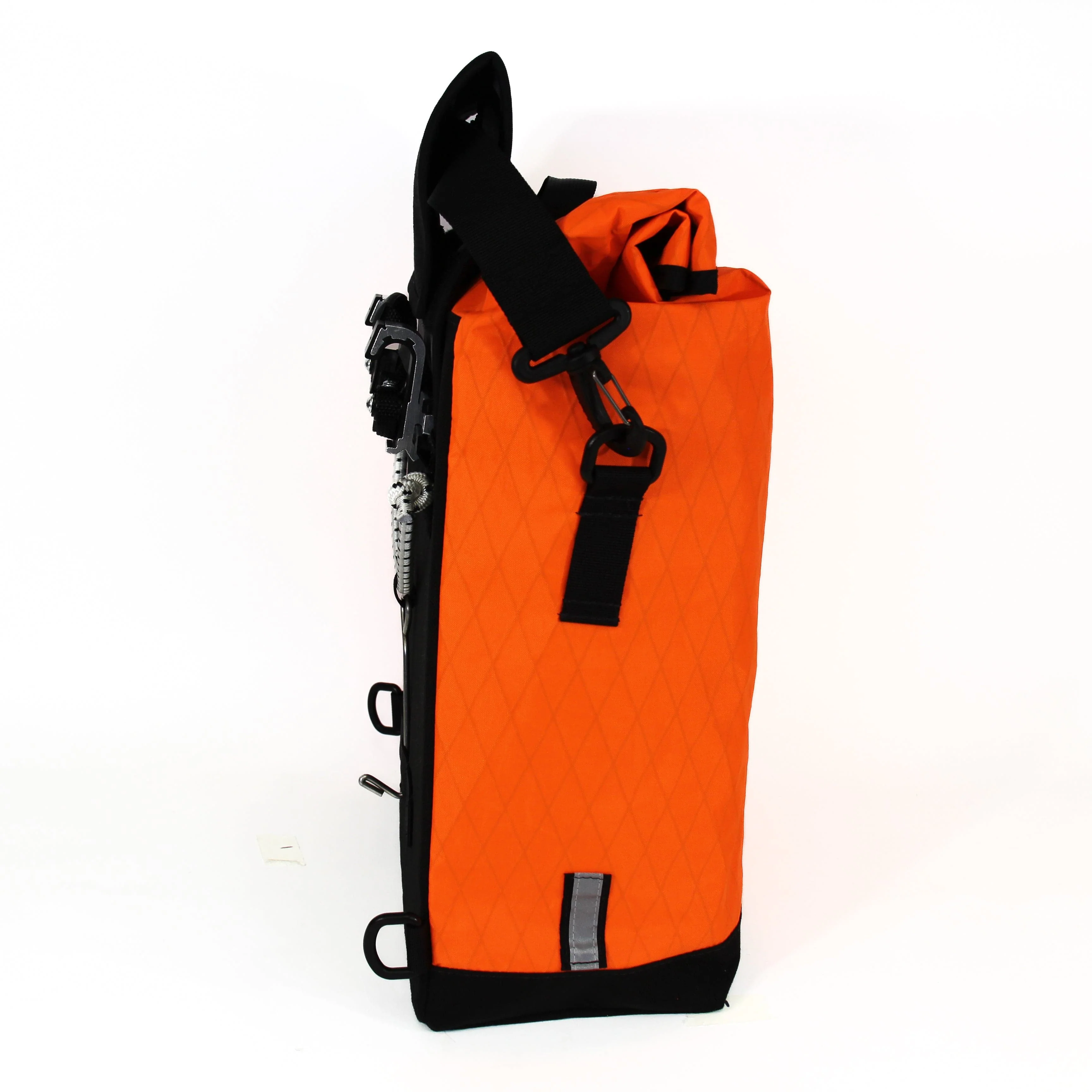 Signature M- Waterproof Urban Pannier - Image 11