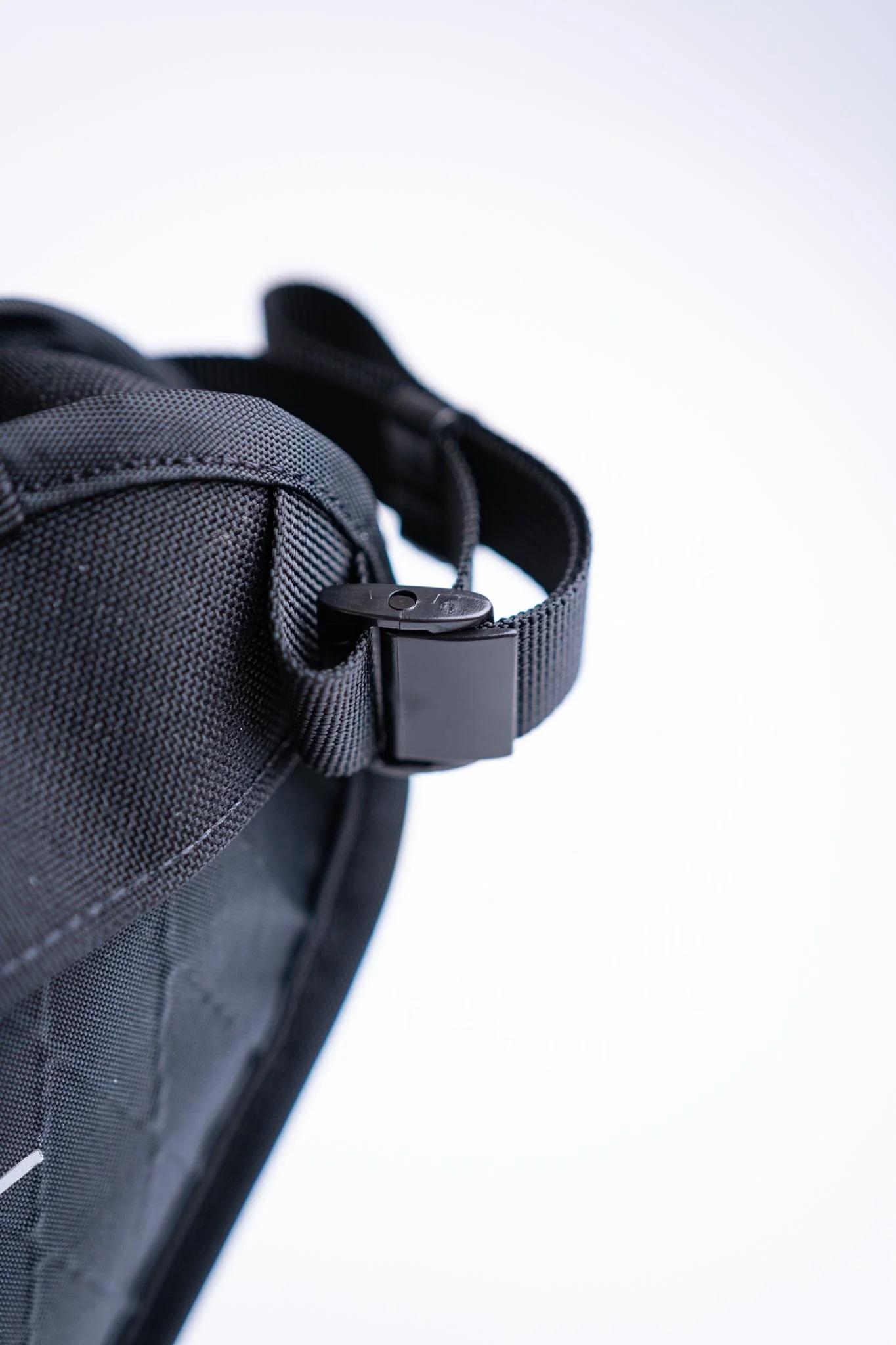 Waterproof Frame Bag - Image 4